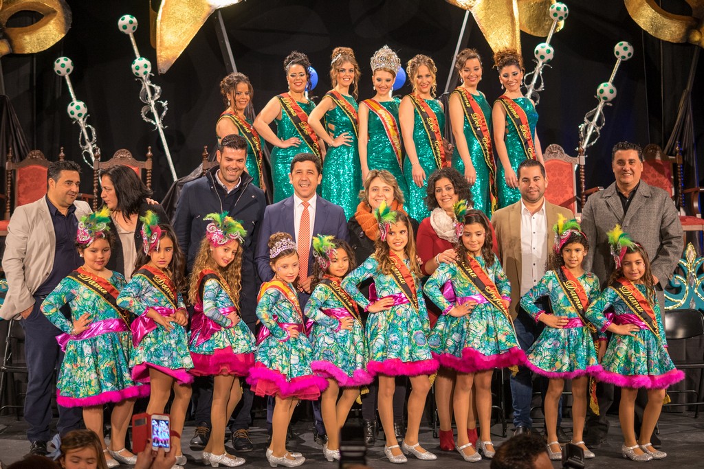 AYAMONTE CORONÓ A SUS REINAS DEL CARNAVAL 2017