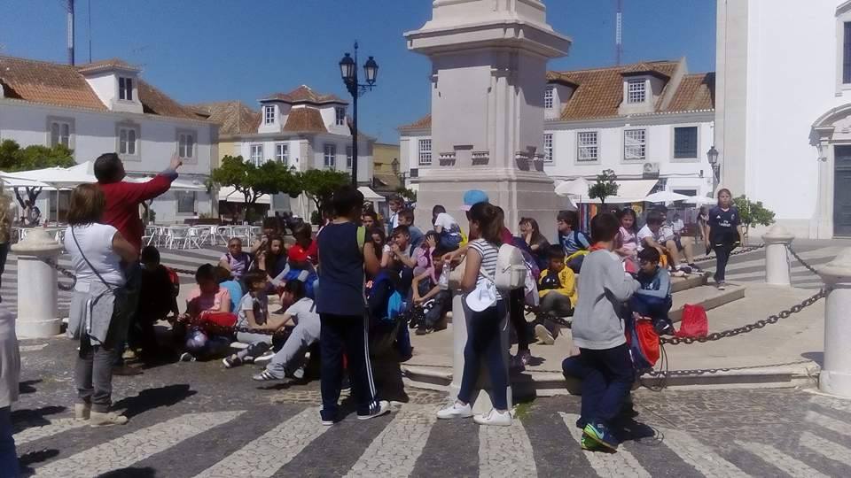ESCOLARES DE AYAMONTE VISITAN EL PATRIMONIO DE LA EUROCIUDAD