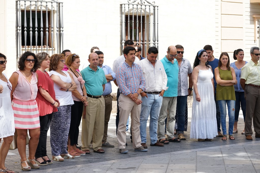 AYAMONTE SE SUMA AL RECUERDO DE MIGUEL ÁNGEL BLANCO