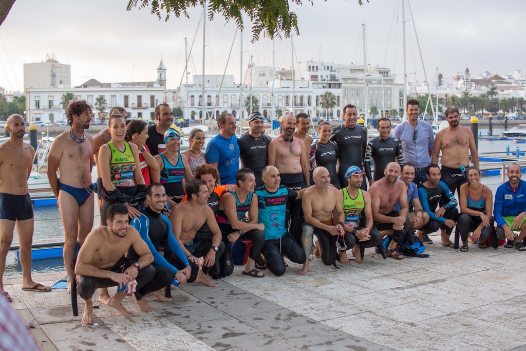 LOS DEPORTISTAS DE ANDALUCÍA SIETE DESAFÍOS LLEGARON A AYAMONTE TRAS REALIZAR UN INCURSIÓN POR TERRITORIO PORTUGUÉS